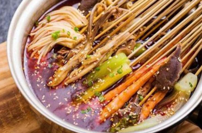 杯中乐小串串加盟