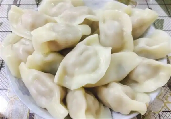 新鲜美水饺