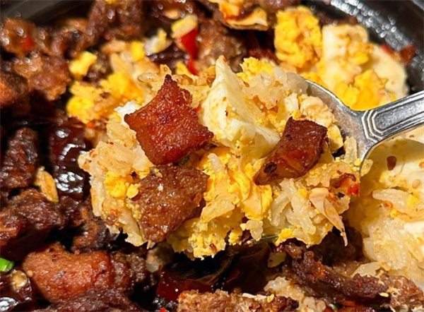 荣浩煲仔饭