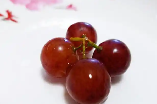果冉回味水果店加盟