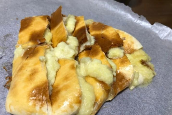 麦一份芝士水果饼