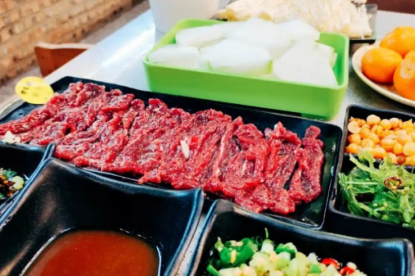 牵牛夫鲜牛肉火锅