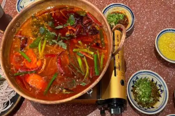 望牛滇云南酸菜牛肉火锅加盟