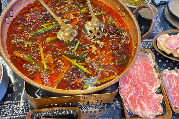 望牛滇云南酸菜牛肉火锅