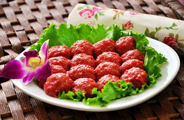 耕牛集乡村牛肉火锅