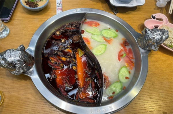 烹鲜记火锅打边炉