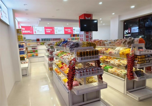 贪吃掌柜零食店加盟