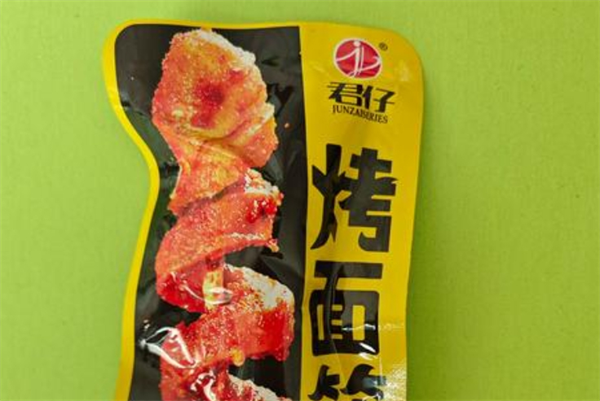 君仔辣条加盟
