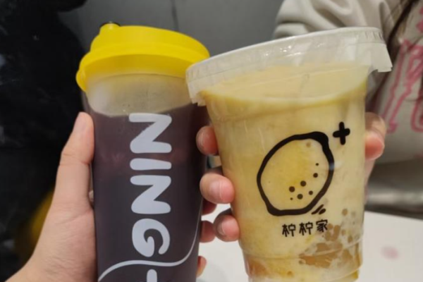 柠柠家奶茶加盟