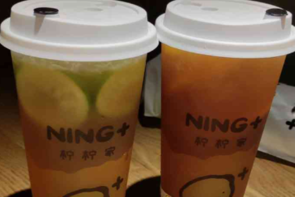 柠柠家奶茶加盟