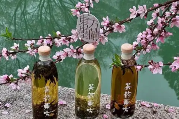 东方墨兰奶茶加盟