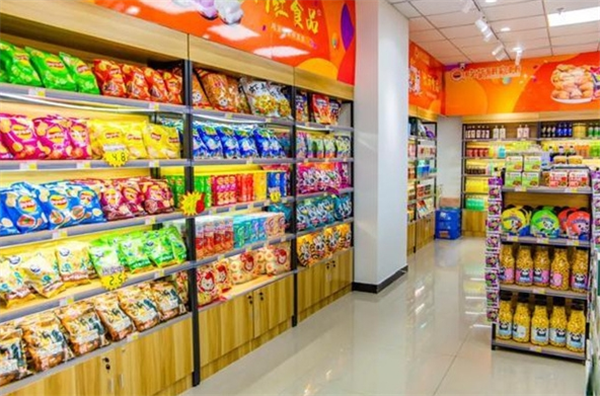吃货基地零食加盟