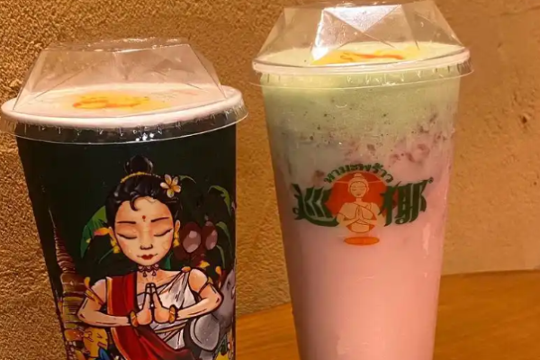 巡椰东南亚奶茶加盟