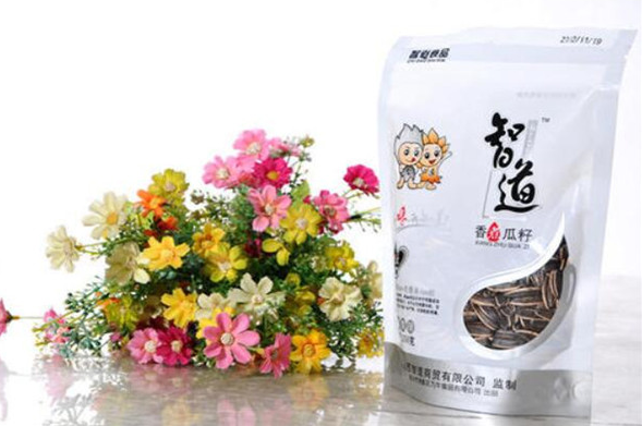 智道休闲食品加盟