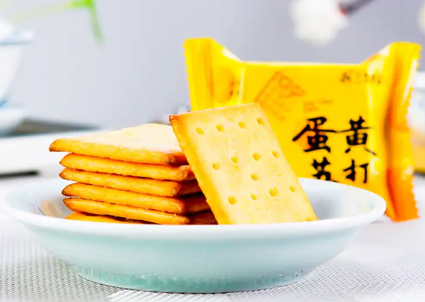 冬伊休闲零食加盟