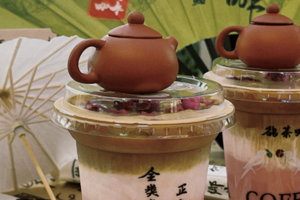 鹊茶奶茶加盟