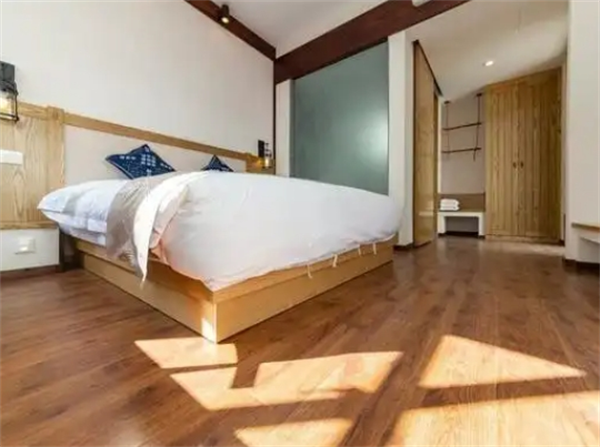 牧云雅居酒店