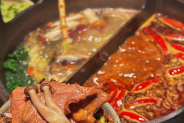 山慢慢跷脚牛肉火锅