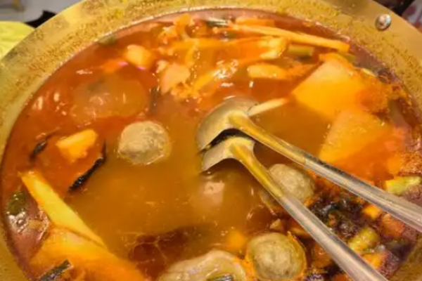 黔妹地摊火锅