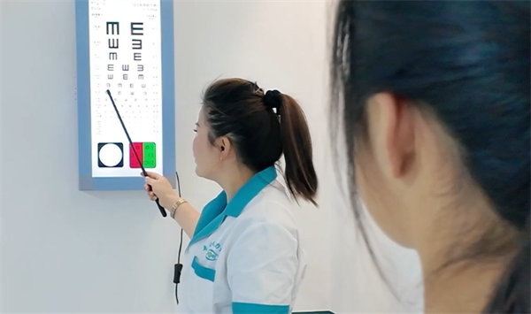 摩尔国际视力养护