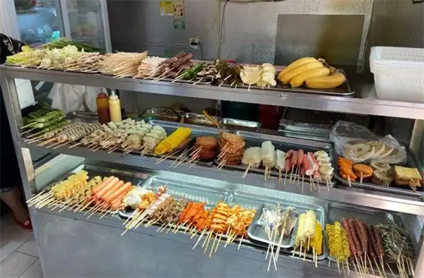 老巷里炸串