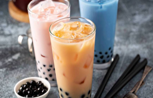 邻宜香奶茶店
