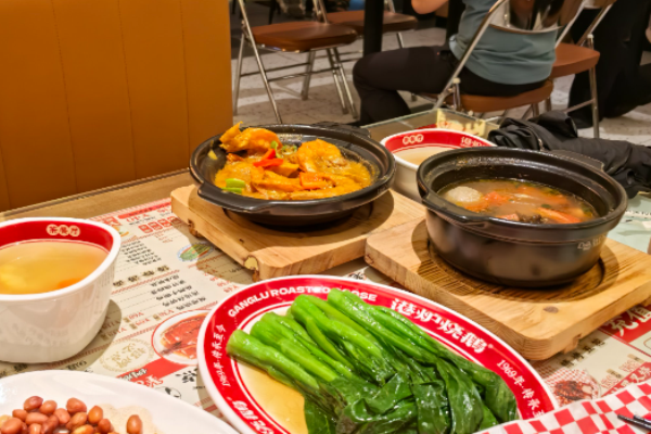港炉烧鹅茶餐厅