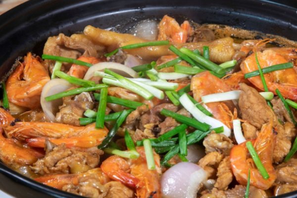 煲记兴秘制鸡虾煲