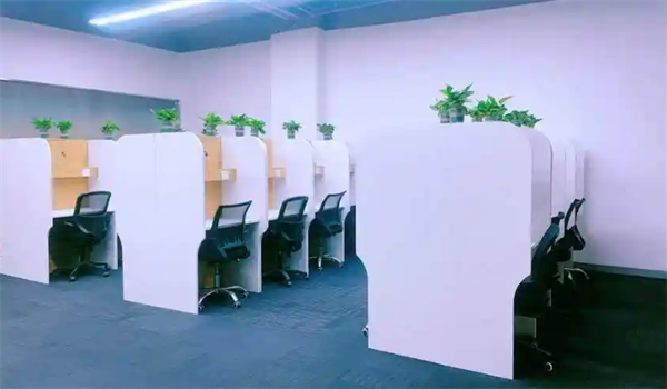 牛童学AI智能自习室