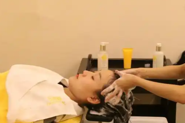 董家养发坊加盟