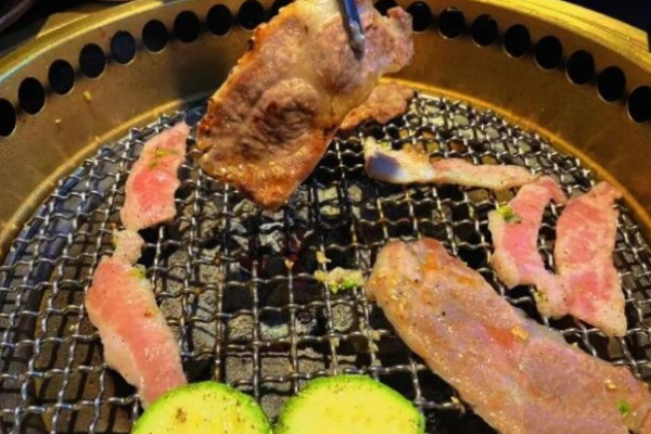 朴贞贞朝鲜族烤肉加盟