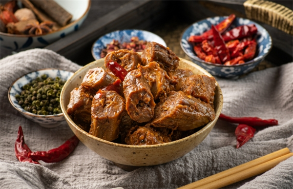 辣腮咯鸭脖