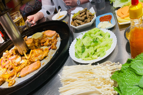 爽哥地锅烤肉加盟