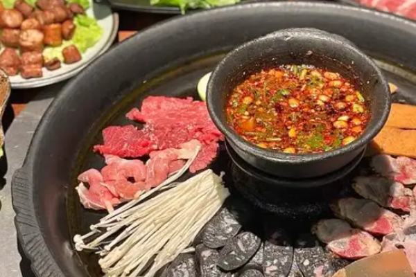 王秋香贵州烙锅烤肉加盟