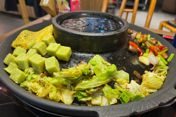 王秋香贵州烙锅烤肉加盟