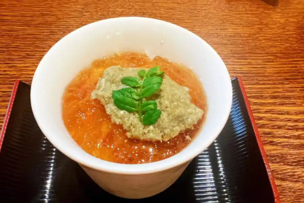 釜隐川湘菜加盟