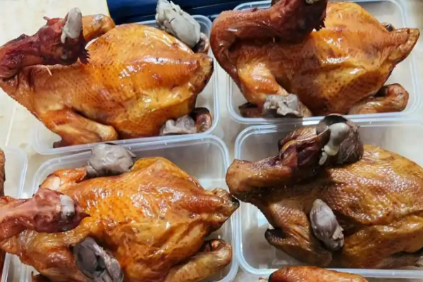章德公烧肉烧鸡加盟