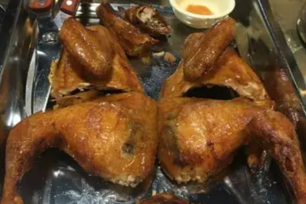 章德公烧肉烧鸡加盟