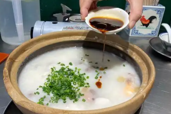 周小江现熬鲜粥加盟