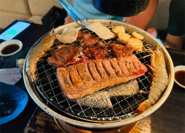 本味烤肉加盟