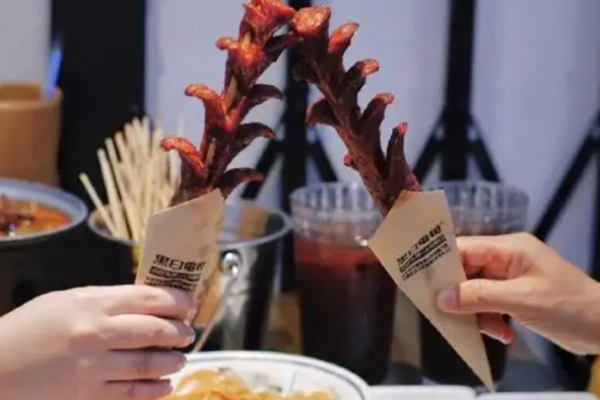 黑白电视老长沙吃货铺加盟
