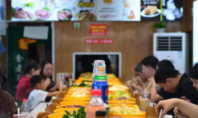 尚百味旋转小火锅加盟