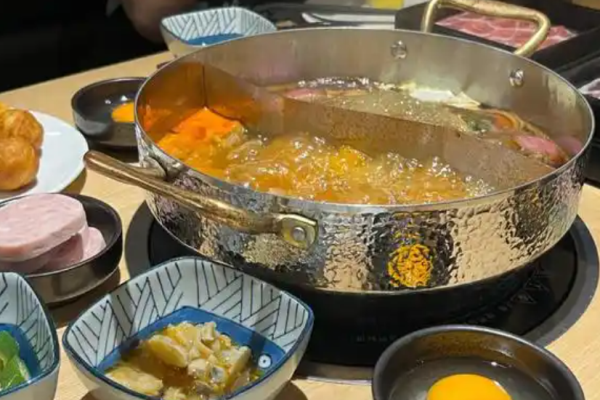 轻帆荟和牛火锅