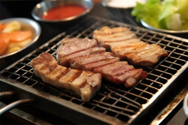 春川韩式烤肉加盟