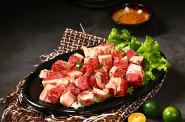 探牛鲜切泥炉烤肉加盟