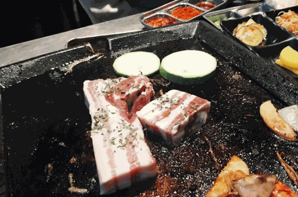 千城烤肉加盟