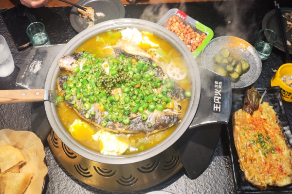 王闪火豆花烤鱼加盟