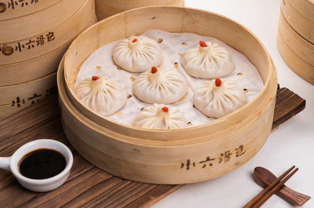 小六汤包
