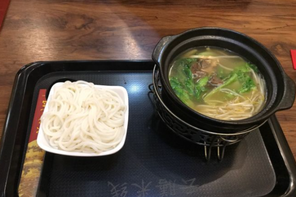 云膳过桥米线加盟