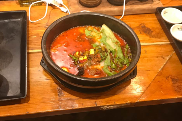南云下过桥米线加盟